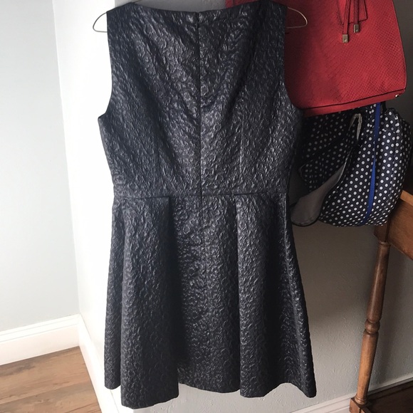 French Connection Dress! Like-New - Picture 3 of 3